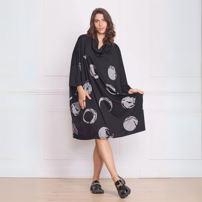 Bella Blue Mekko, musta harmailla kuvioilla