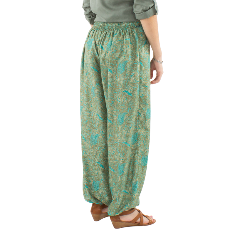 Basic Boho haaremihousut taskuilla, khaki