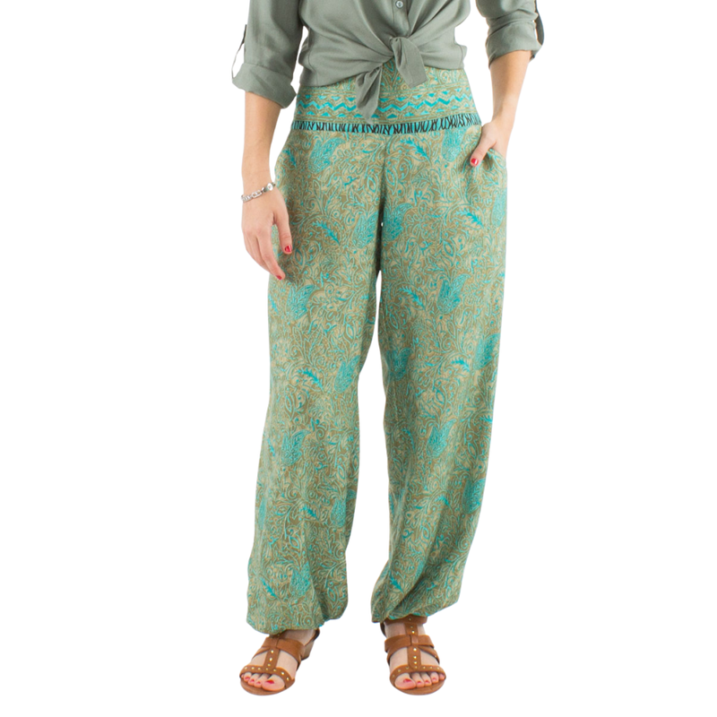 Basic Boho haaremihousut taskuilla, khaki